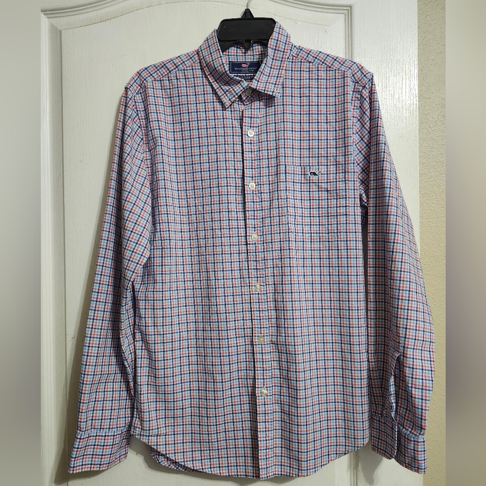 vineyard vines whale shirt.